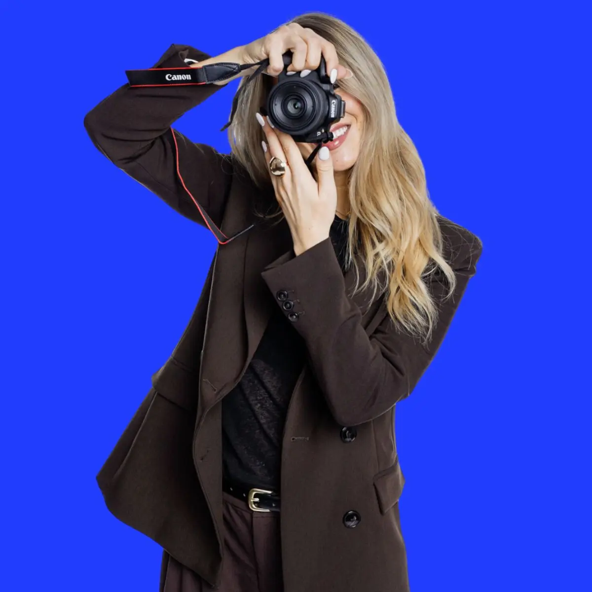 Lorena Marketer 1200×1200